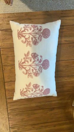 Lumbar Pillow 