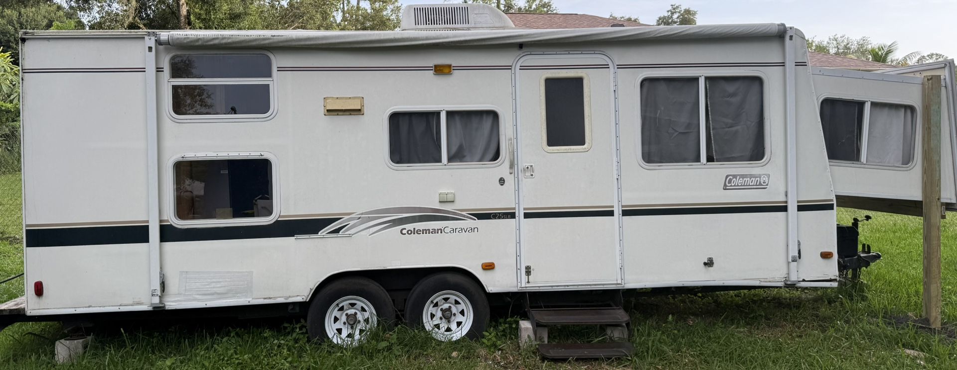 2005 Coleman Caravan