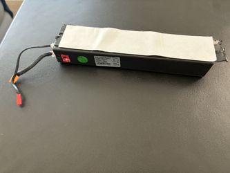 Used e-scooter Li - Ion Power battery 36V 7.8Ah - 280 Wh