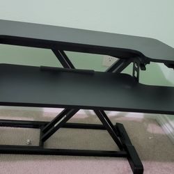 Desktop Riser/Stand Desk Converter.