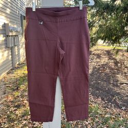 Alfani Burgundy Pull On Stretchy Capri