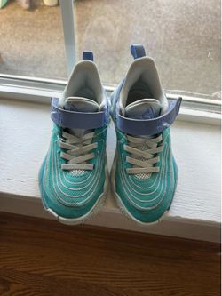 nike kids 11C