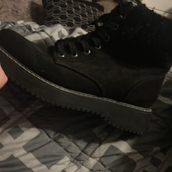 Madden Girl Size 9 Women’s Boots