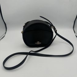 Coach “legacy”  CANTEEN Black Genuine Leather 🔥