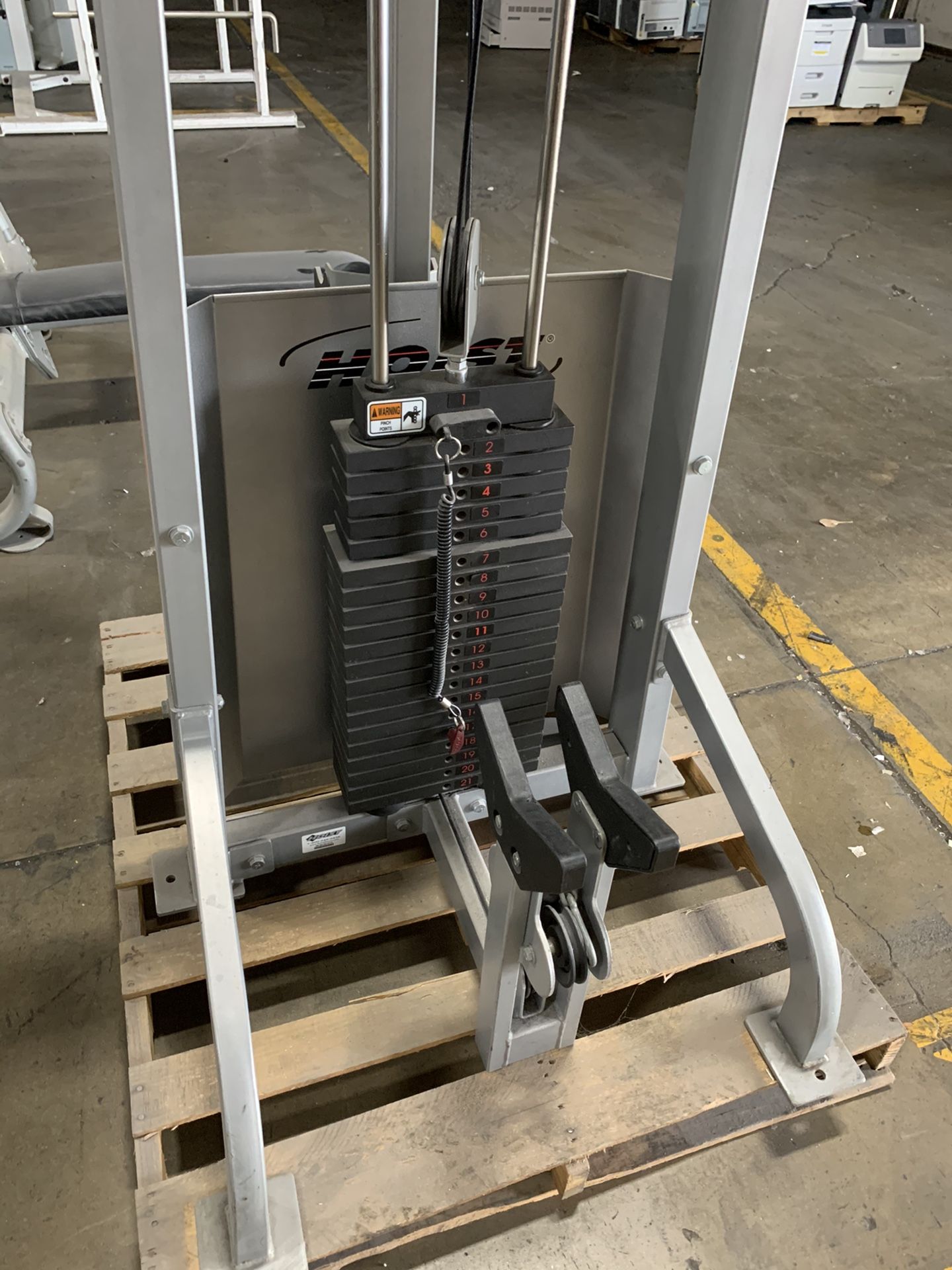 Hoist HD 1100 Dual Bicep and Tricep Machine for Sale in Sacramento