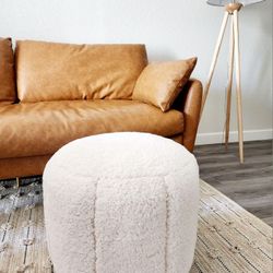 Galena Channel Tufted Shearling Brass
Ottoman Cream - Threshold NEW