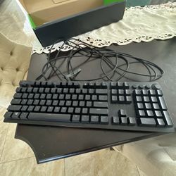 Razer Huntsman V2 Analog RGB gaming keyboard 