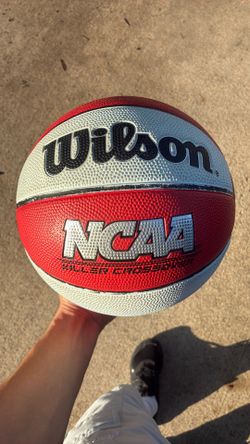 Wilson ncaa outdoor/indoor basketball
