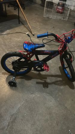 Boys Spider-Man bike