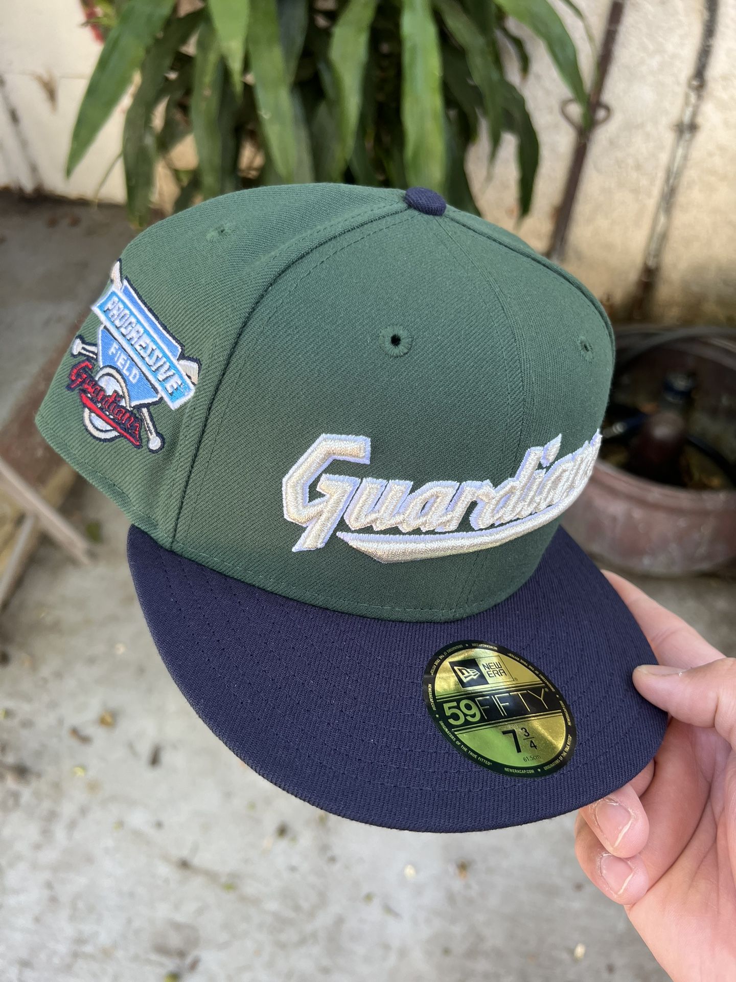New Era Cleveland Guardians Fitted Hat Size 7 3/4