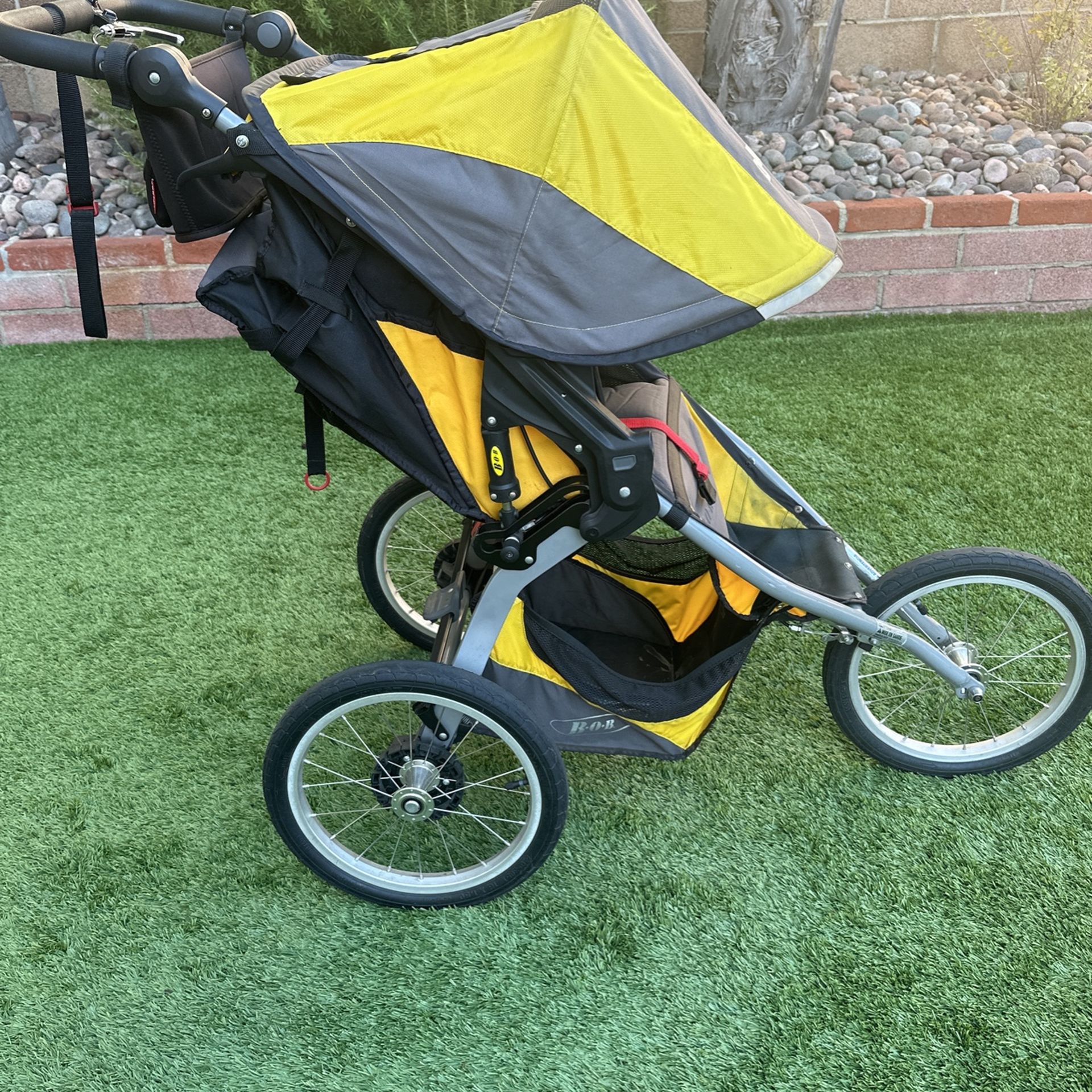 uppababy mesa car seat adapter xari Model:ANT101XGB Red Dot Design Award: The adapters click into Patio Bar Furniture