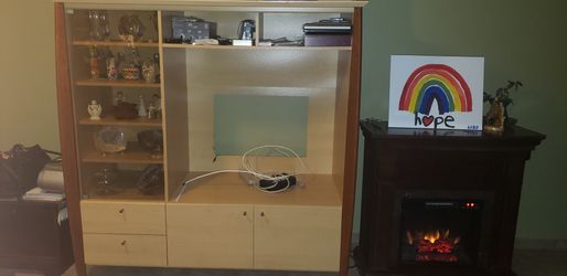 Modern oak tv/media center