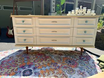 Mid-Century 9-Drawer Dresser Painted White
