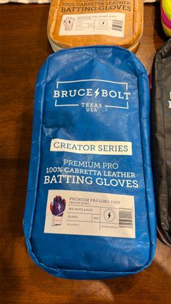 New Bruce bolt batting gloves