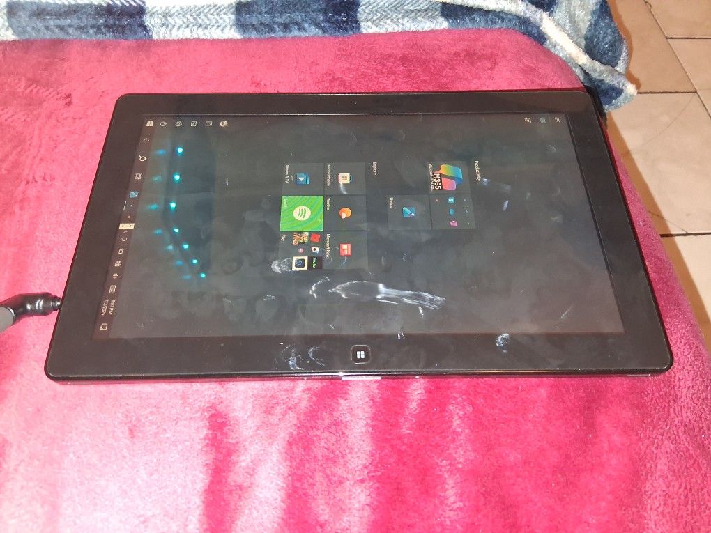 Samsung Windows 10 Pro Tablet Computer