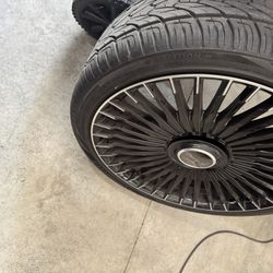 22 Inch Giovanna Rims and Tires (Staggered) 