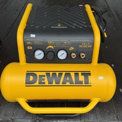 💥 DeWalt 225 PSI Air Compressor – 4.5 Gal, New! 💥