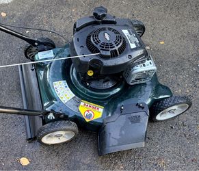 Bolens Gas Push Lawn Mower with Briggs & Stratton Engine (needs air filter assembly)