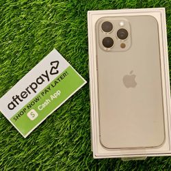 Apple Iphone 15 Pro Max 256gb Unlocked!  FREE Smartwach/ Headphones. Pay $1 Today Rest in payments. NO CREDIT NEEDED FINANCING 