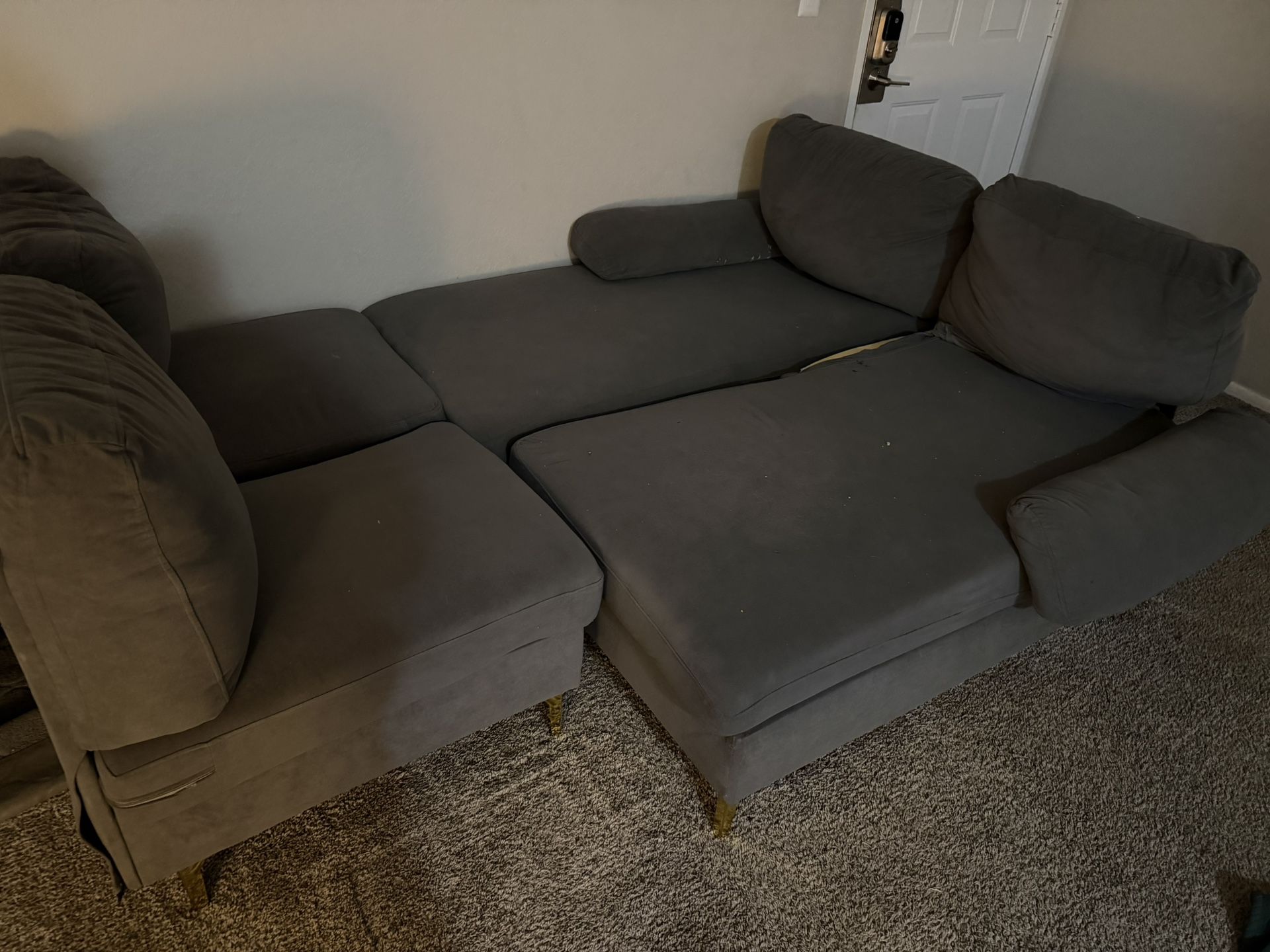 FREE FURNITURE