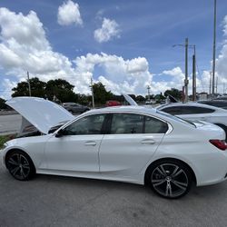 2021 BMW 330i