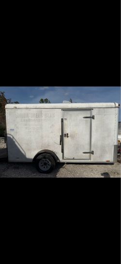 Closed trailer  16x8