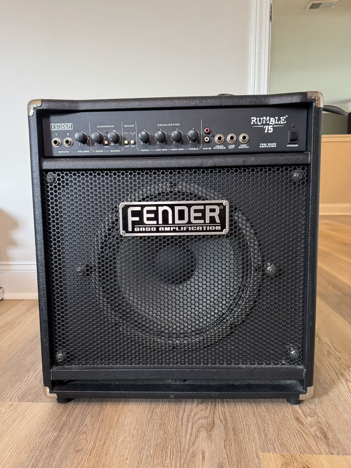 Fender Rumble 75-Watt Bass Combo Amplifier