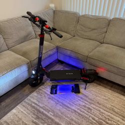 Brand New ENGWE Electric Scooter, 28MPH top speed and 43.5 miles of range