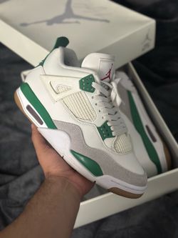 Jordan 4 Pine Green SB