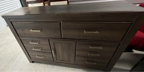 3-Piece Bedroom Set – Dresser, Mirror & Nightstand