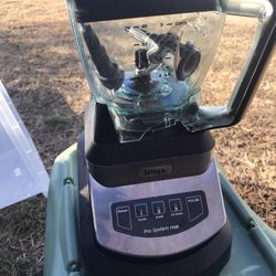 High Powered Ninja Mixer With Attachments Only $50