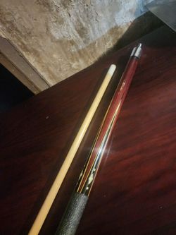 Helmstetter billiard cue. A98-5 Mint!