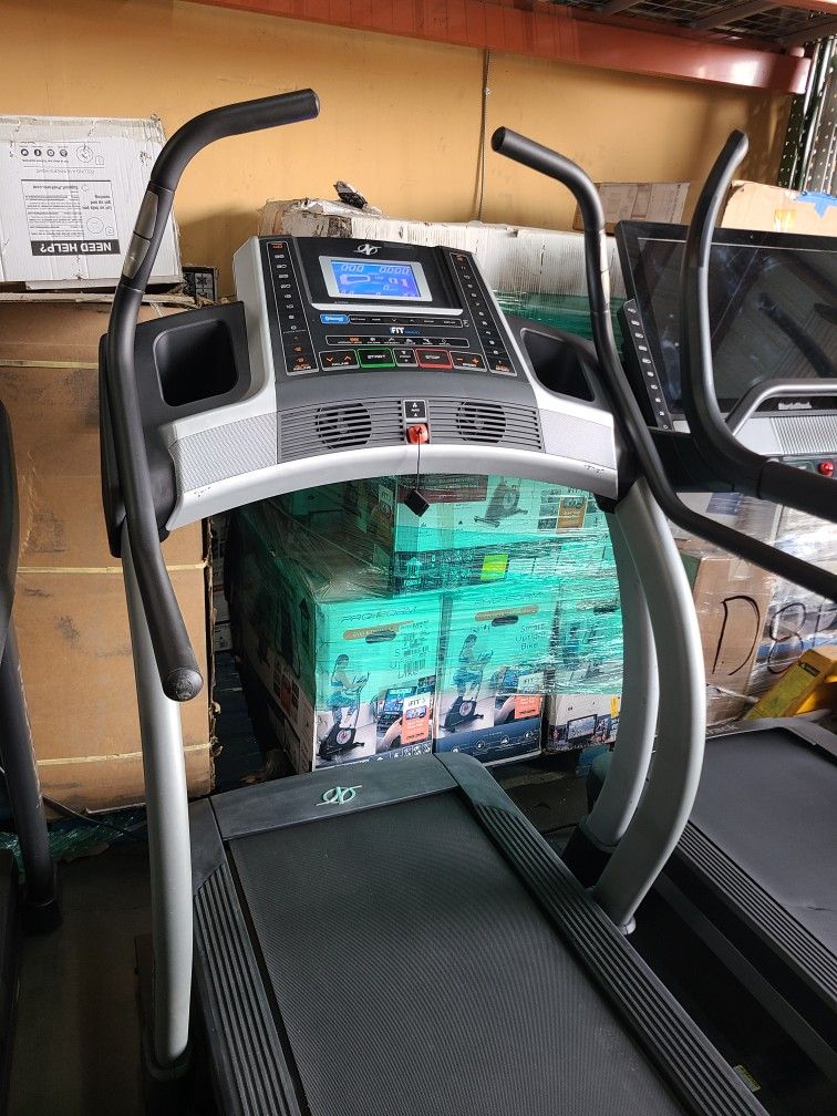 Exercise Equipment Incline Trainer X7i Nordictrack Nordictrack