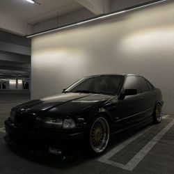 1995 BMW 325i