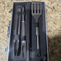 Grill Tool Set *BRAND NEW*