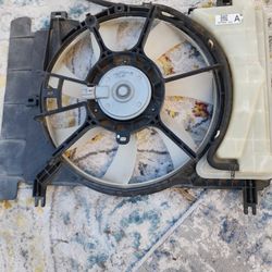 TOYOTA YARIS 2015 RADIATOR FAN