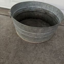 Large Galvanized Tub. Drill Holes In Bottom For Drainage 