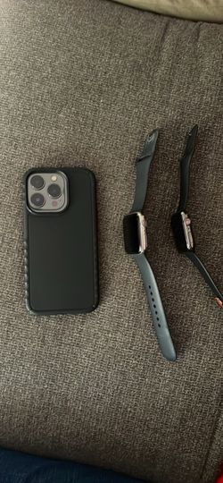 Apple items and crafts for sale