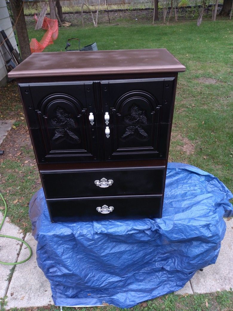 Dresser 4 Drawers Redone