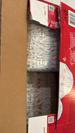Size 7 baby diapers
