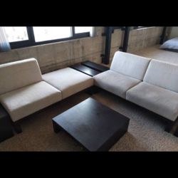 Zatana Della Robbia Sectional 