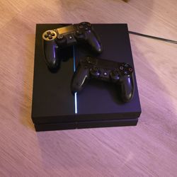 Playstation 4 With Games