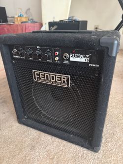 Fender Bass Combo Amp: Rumble 15
