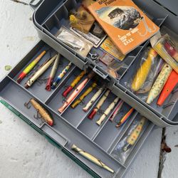 Lot Of Vintage Fishing Lures 