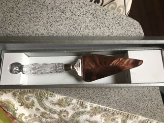 Cake server/ wedding or general use