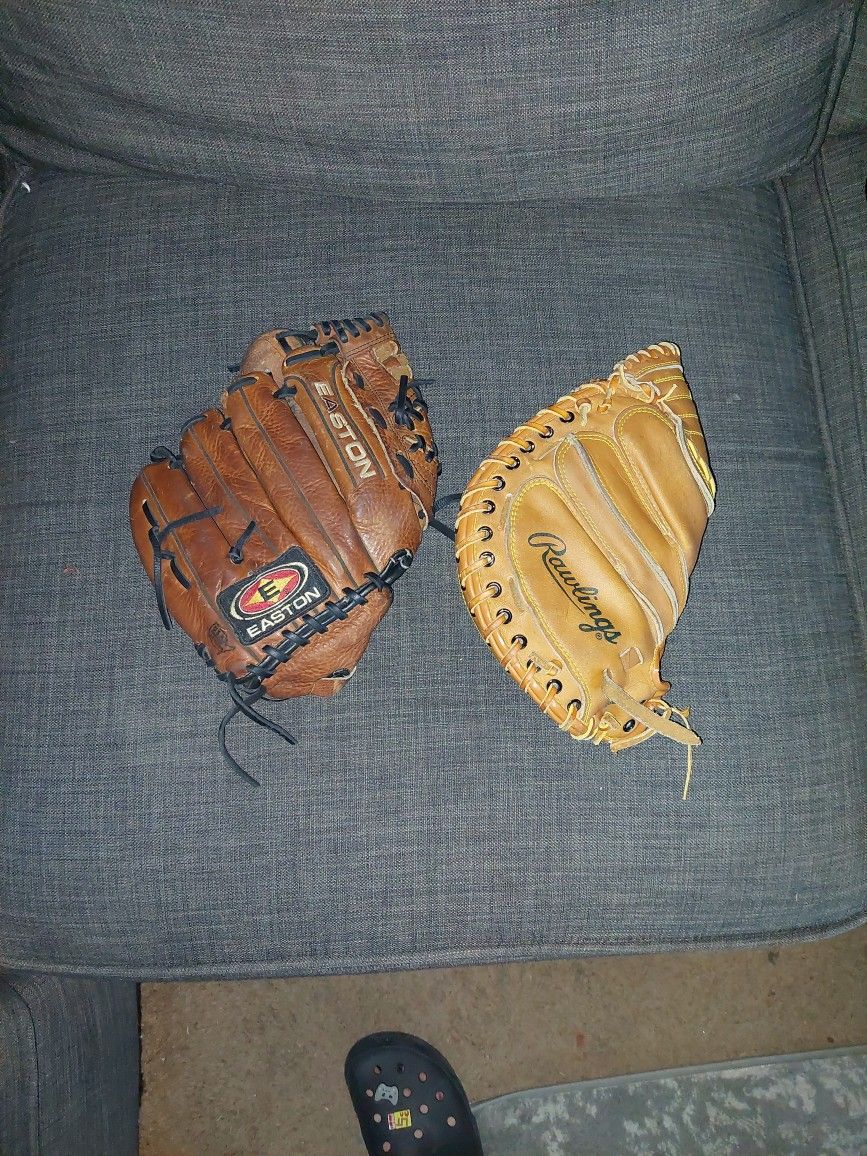 Junior Size Easton Basball Glove And A Rawling Cathers Mitt