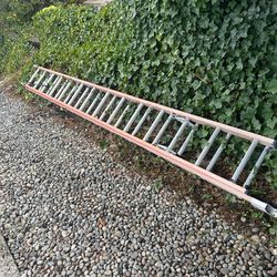 28-Foot Fiberglass Extension Ladder