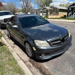 2008 Mercedes C300 4 door sports sedan