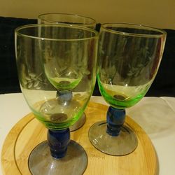 Vintage Pfaltzgraff Summer Breeze 17 Oz Iced Tea Goblets. Cobalt Blue Stems Etched Green Glass Bowls 6 And 3/4 In