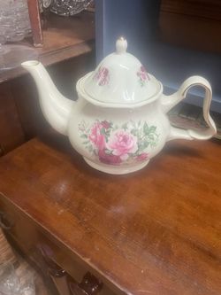 Vintage floral flower porcelain tea pot